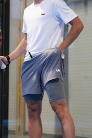 color:grey