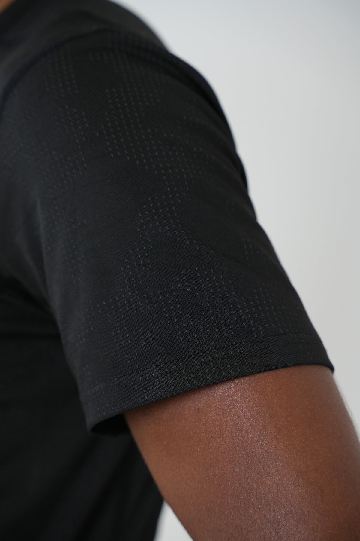 color:black